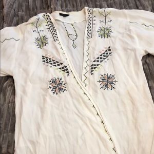 ⭐️White Embroidered Kimono